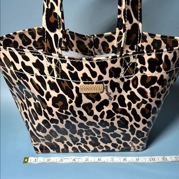 Consuela Wild Leopard Tote Grab ‘n’ Go Mini Mona - Picture 8 of 9